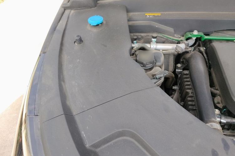 Used Li Auto L7 2024 Ultra Model Engine Bay Right