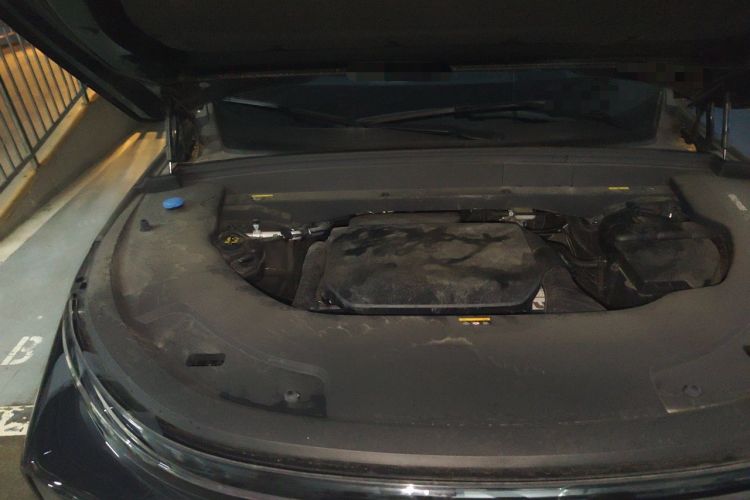 Used Li Auto L7 2024 MAX Model Engine Bay Right
