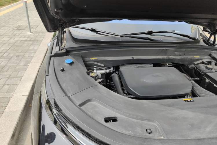 Used Li Auto L7 2024 MAX Model Engine Bay Right