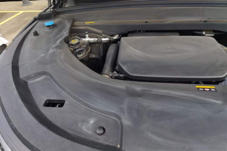 Used Li Auto L7 2024 Ultra Model Engine Bay Right