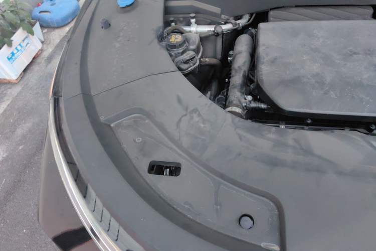 Used Li Auto L7 2024 Pro Model Engine Bay Right