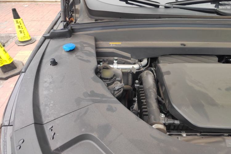 Used Li Auto L7 2024 MAX Model Engine Bay Right