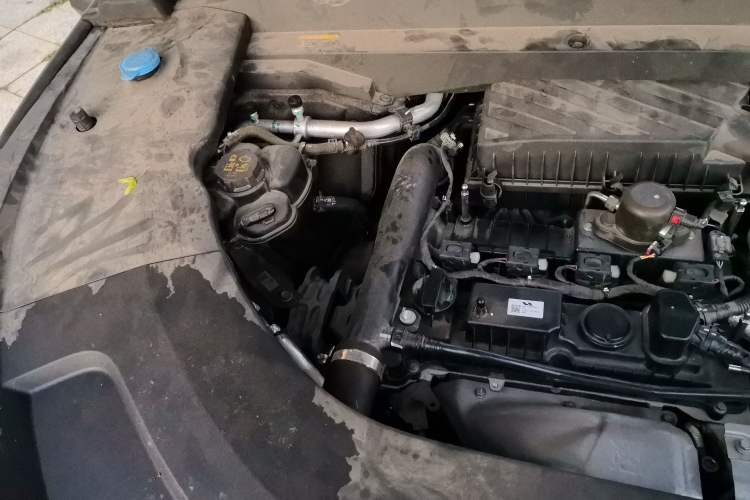 Used Li Auto L7 2024 Pro Model Engine Bay Right