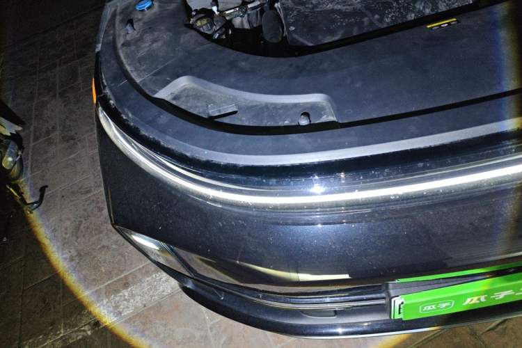 Used Li Auto L7 2024 Ultra Model Engine Bay Right