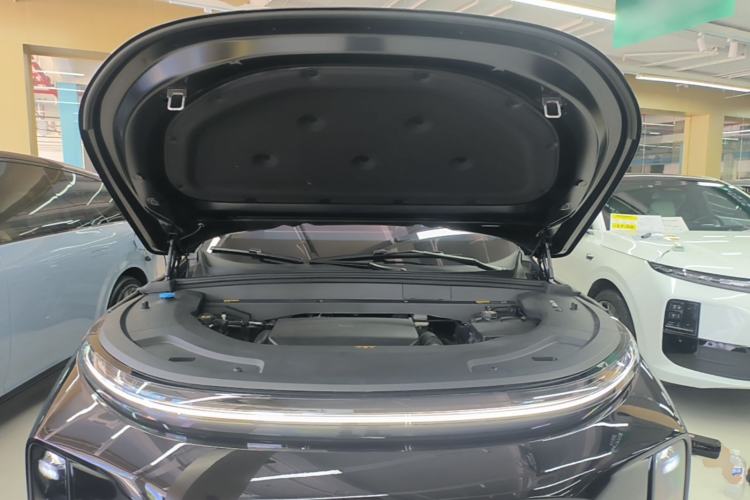 Used Li Auto L7 2024 Ultra Model Engine Bay