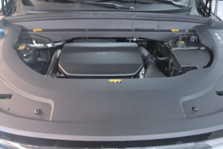 Used Li Auto L7 2024 Pro Model Engine Bay