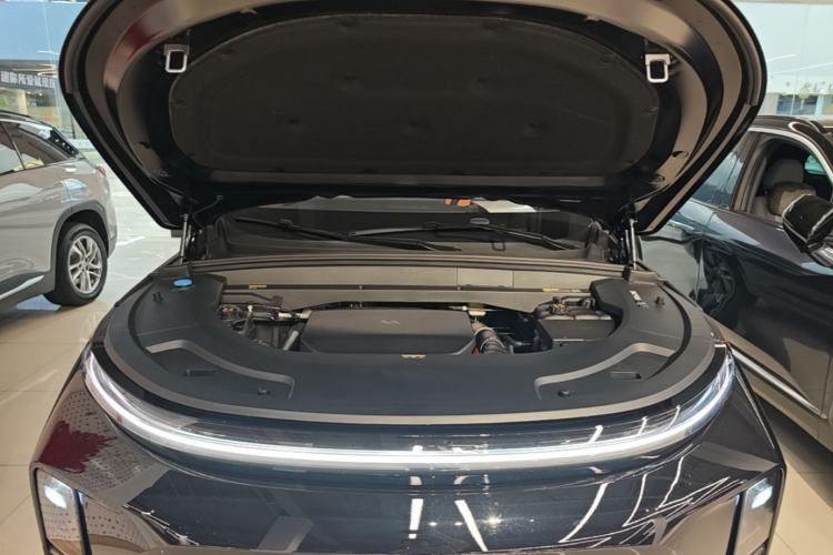 Used Li Auto L7 2024 MAX Model Engine Bay