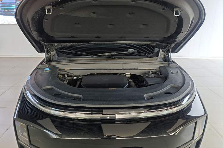 Used Li Auto L7 2024 Ultra Model Engine Bay