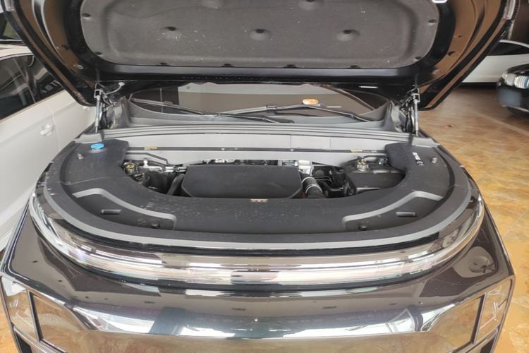 Used Li Auto L7 2024 MAX Model Engine Bay