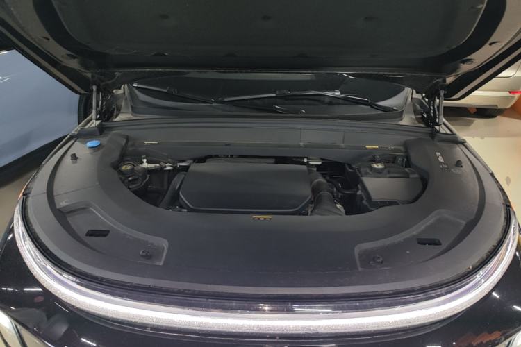 Used Li Auto L7 2024 Ultra Model Engine Bay