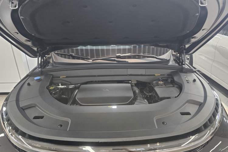 Used Li Auto L7 2024 MAX Model Engine Bay