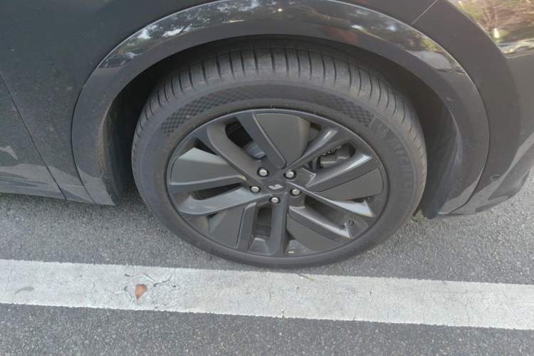 Used Li Auto L7 2024 MAX Model Exterior 1