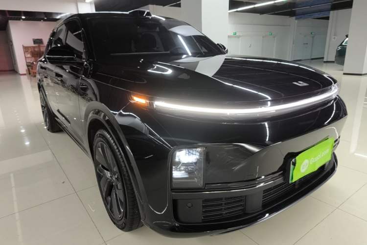 Used Li Auto L7 2024 Ultra Model Exterior 1