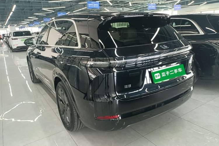 Used Li Auto L7 2024 Pro Model Exterior 2