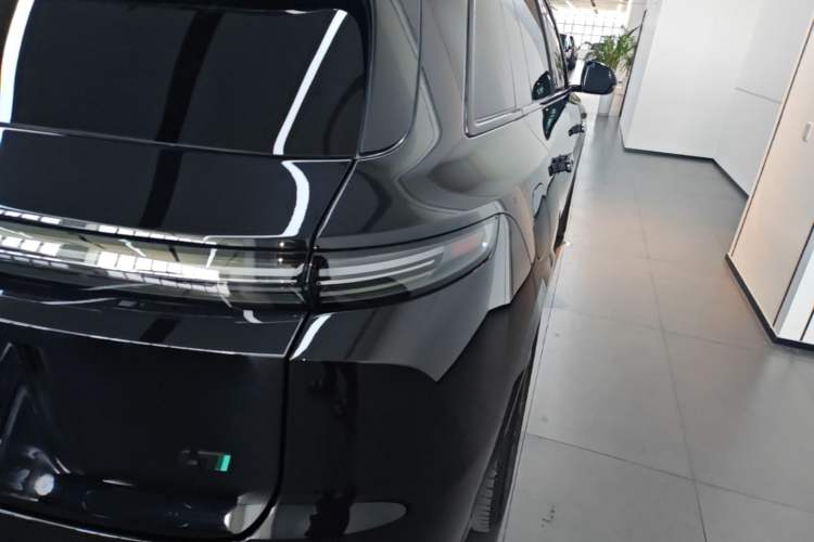 Used Li Auto L7 2024 MAX Model Exterior 3