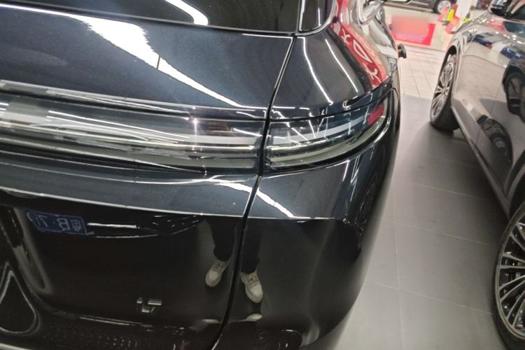 Used Li Auto L7 2024 MAX Model Exterior 3