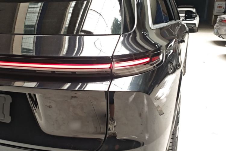 Used Li Auto L7 2024 Ultra Model Exterior 3