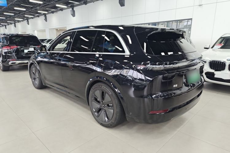 Used Li Auto L7 2024 MAX Model Exterior 4
