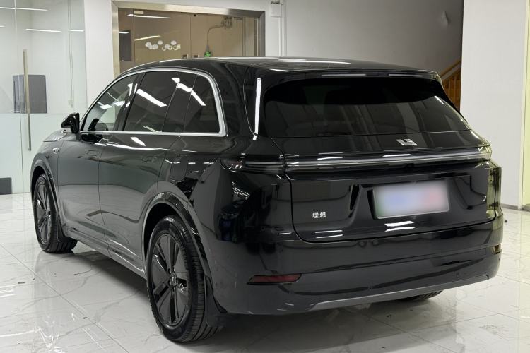 Used Li Auto L7 2024 MAX Model Exterior 4