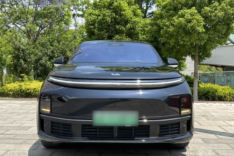 Used Li Auto L7 2024 Pro Model Exterior 5