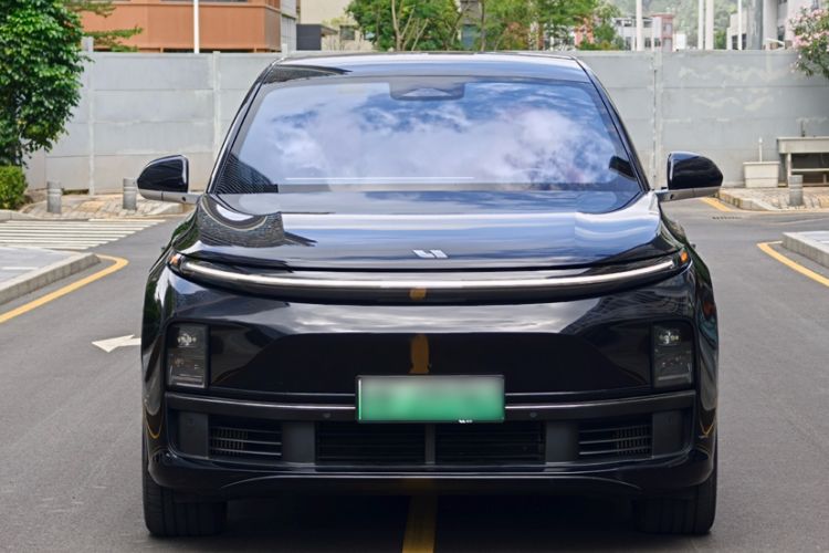 Used Li Auto L7 2024 Pro Model Exterior 7