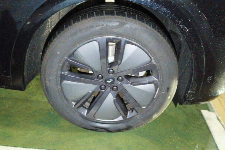 Used Li Auto L7 2024 Pro Model Exterior 7