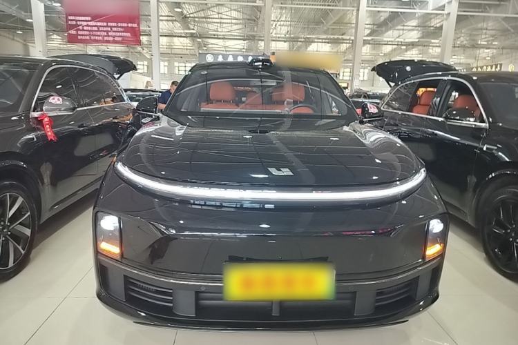 Used Li Auto L7 2024 MAX Model Front