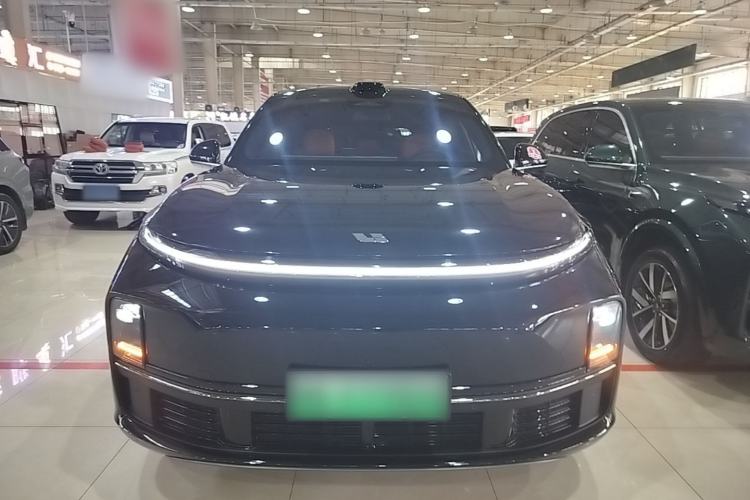 Used Li Auto L7 2024 MAX Model Front