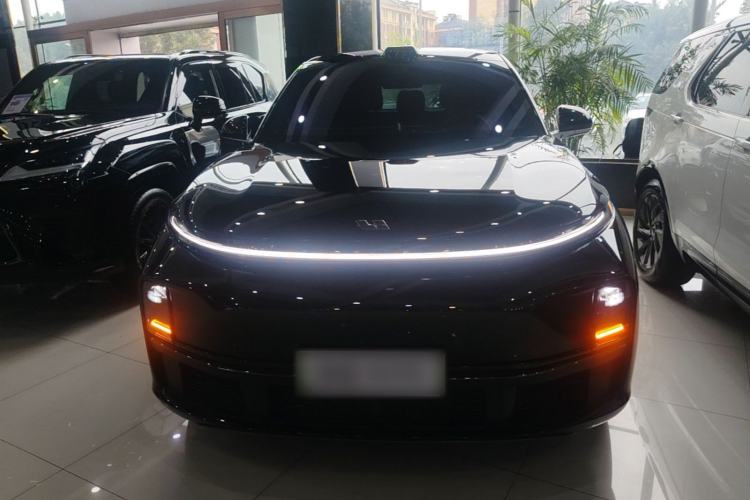 Used Li Auto L7 2024 MAX Model Front