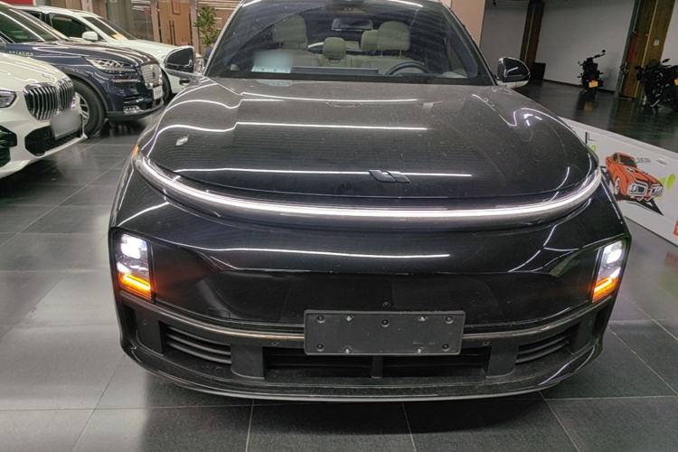 Used Li Auto L7 2024 MAX Model Front