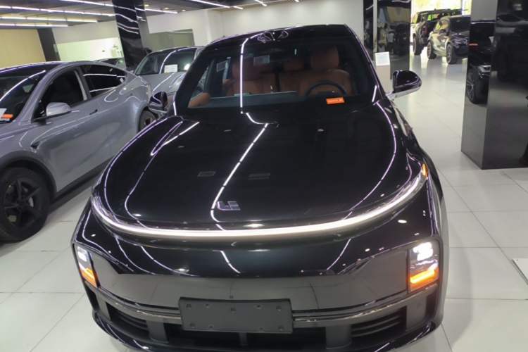 Used Li Auto L7 2024 MAX Model Front