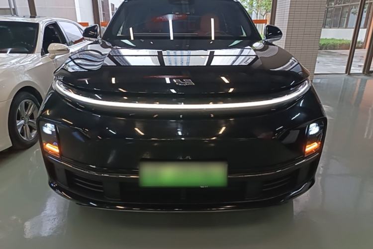Used Li Auto L7 2024 Pro Model Front