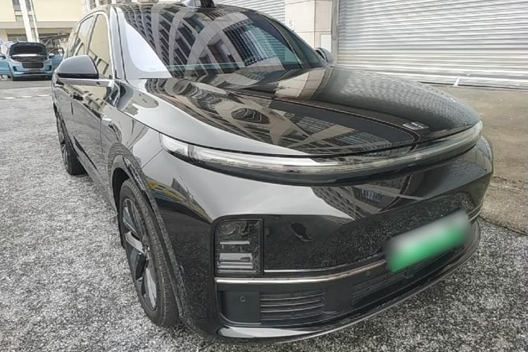 Used Li Auto L7 2024 Ultra Model Front Right 45 Deg