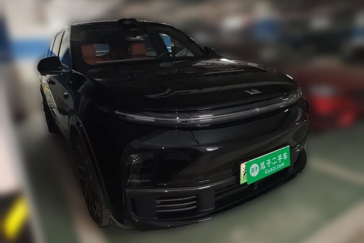 Used Li Auto L7 2024 MAX Model Front Right 45 Deg