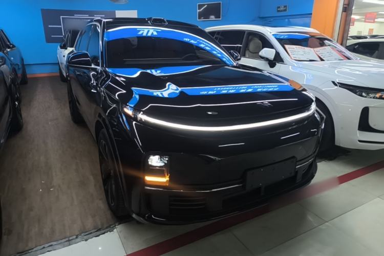 Used Li Auto L7 2024 Ultra Model Front Right 45 Deg
