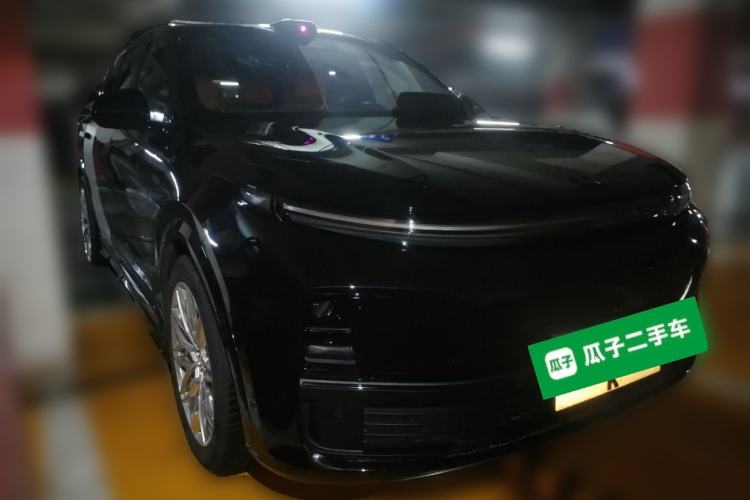 Used Li Auto L7 2024 MAX Model Front Right 45 Deg