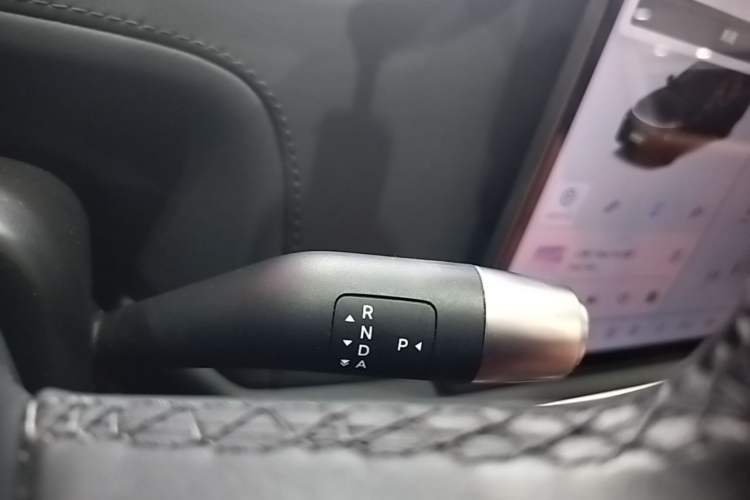 Used Li Auto L7 2024 MAX Model Gear Lever
