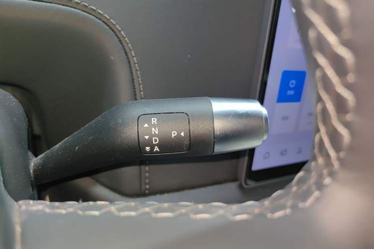 Used Li Auto L7 2024 MAX Model Gear Lever