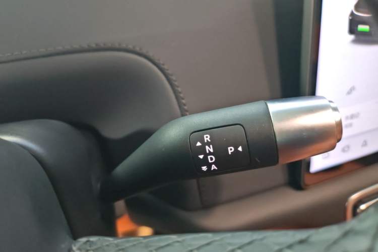 Used Li Auto L7 2024 MAX Model Gear Lever