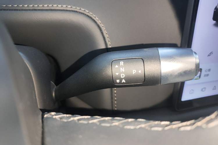 Used Li Auto L7 2024 MAX Model Gear Lever