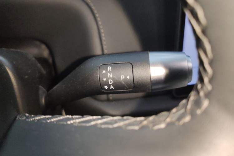Used Li Auto L7 2024 MAX Model Gear Lever
