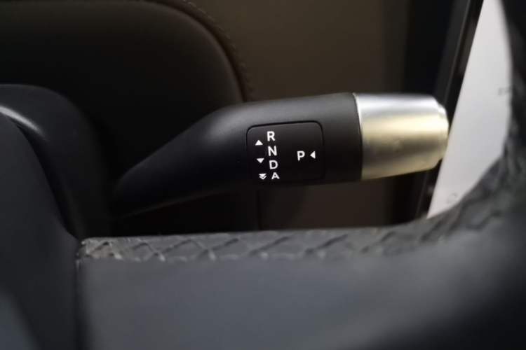 Used Li Auto L7 2024 MAX Model Gear Lever