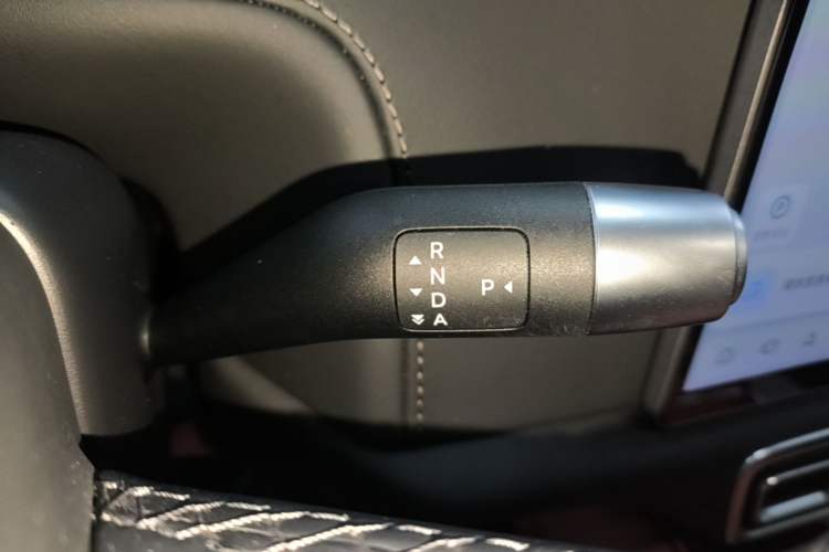 Used Li Auto L7 2024 Pro Model Gear Lever