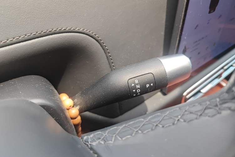 Used Li Auto L7 2024 MAX Model Gear Lever
