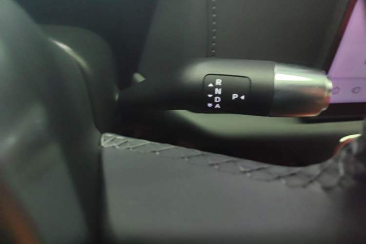 Used Li Auto L7 2024 MAX Model Gear Lever