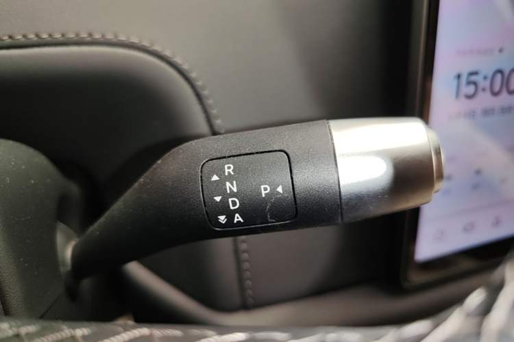 Used Li Auto L7 2024 MAX Model Gear Lever