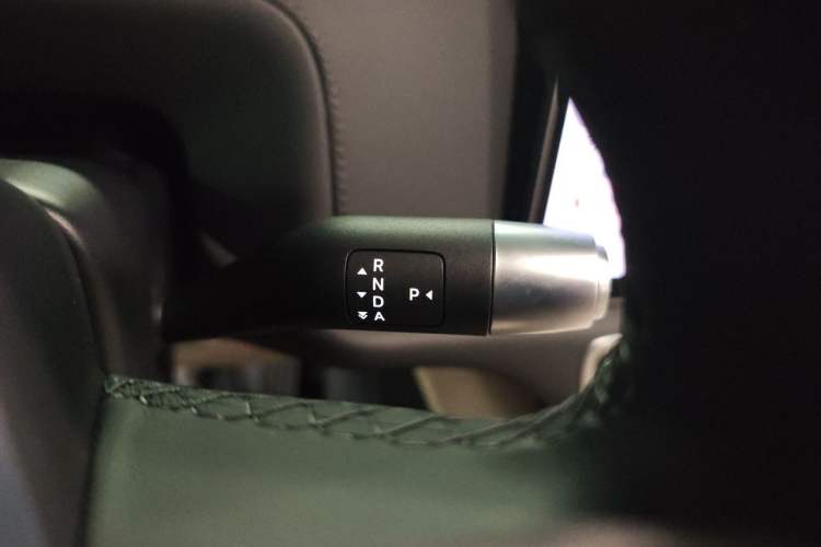 Used Li Auto L7 2024 MAX Model Gear Lever