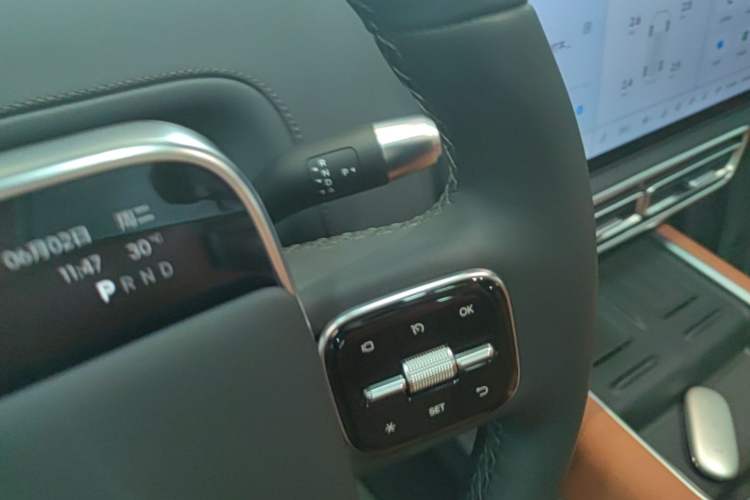 Used Li Auto L7 2024 MAX Model Gear Lever