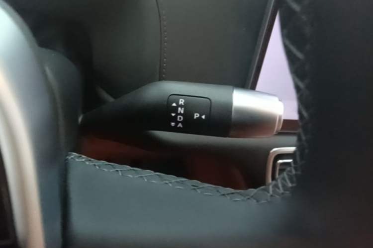 Used Li Auto L7 2024 MAX Model Gear Lever