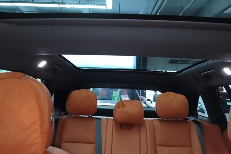 Used Li Auto L7 2024 Pro Model Headliner